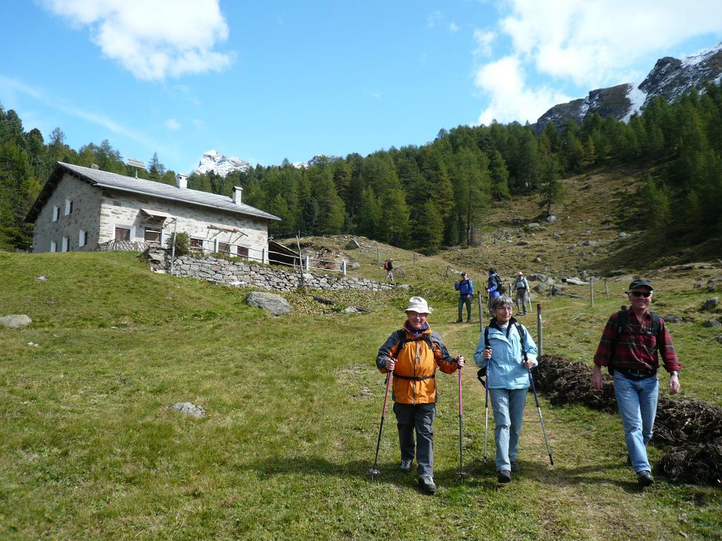 Albergo Croce Bianca Poschiavo Extérieur photo