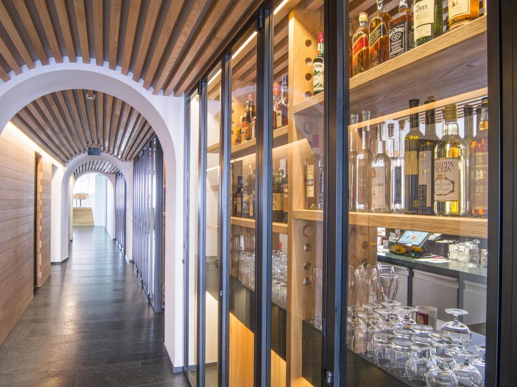 Albergo Croce Bianca Poschiavo Extérieur photo